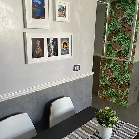 A Un Passo Dal Castello Maschio Angioino Appartment Naples Exterior photo
