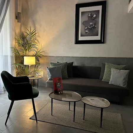 A Un Passo Dal Castello Maschio Angioino Appartment Naples Exterior photo