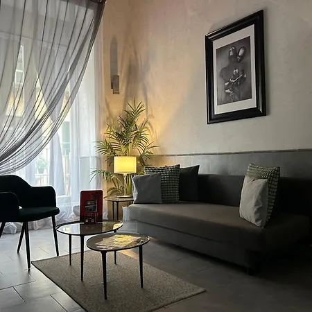 A Un Passo Dal Castello Maschio Angioino Appartment Naples Exterior photo
